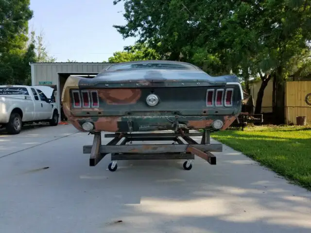 1968 mustang fastback / 289 / 3 speed manual trans