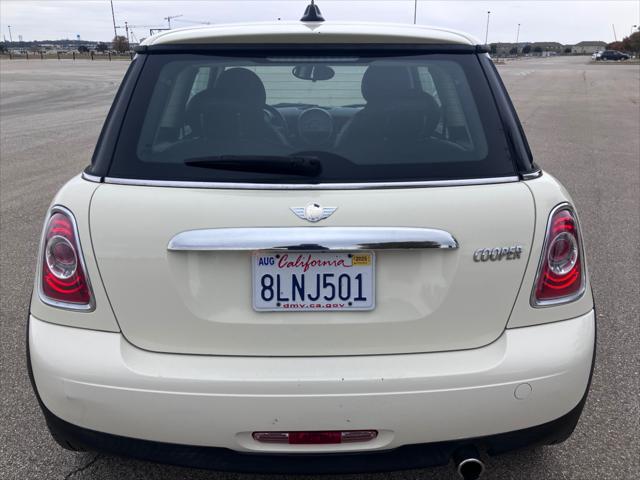 2011 mini cooper s base