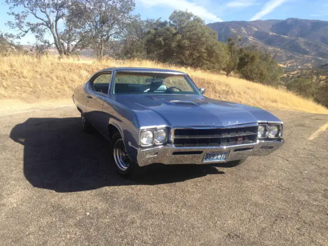 numbers matching 400 v8 w/ auto, cold ac, ps, pb, great running gs!