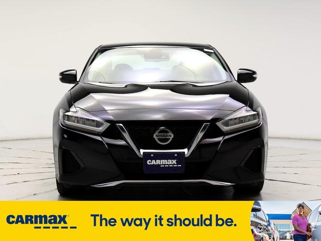 2021 nissan maxima sv
