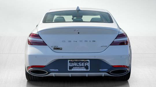 2025 Genesis G70