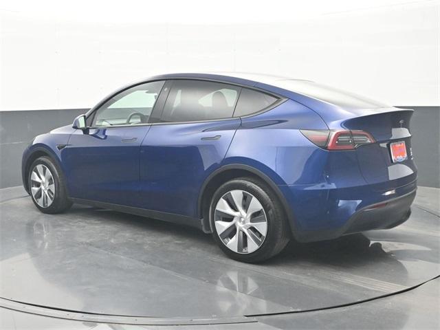 2023 tesla model y long range