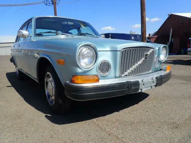 1974 volvo 164e, rust free arizona car. straight 6 with fi, automatic trans
