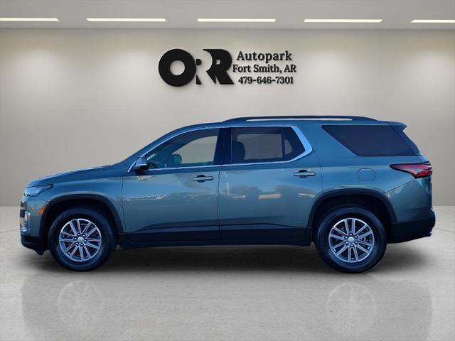 2022 chevrolet traverse lt leather