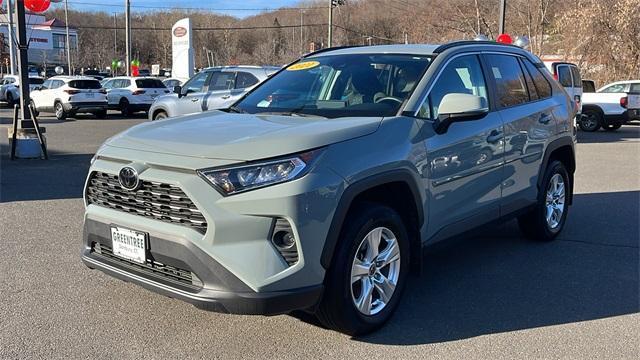 2021 toyota rav4 xle