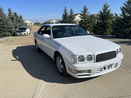 jdm rhd nissan gloria 1995