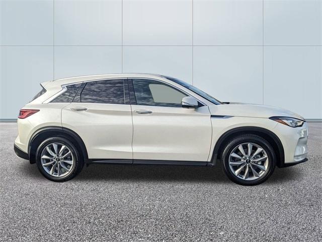 2022 infiniti qx50 essential