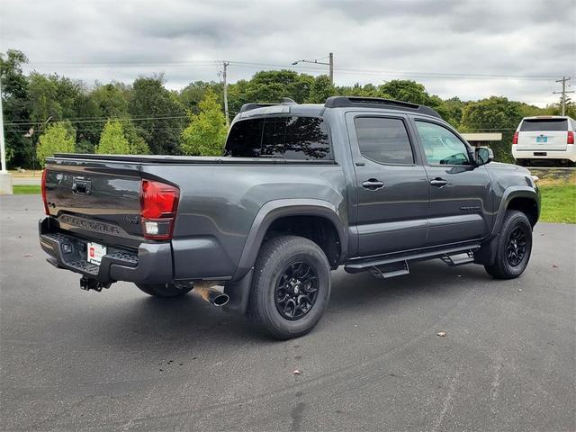 2022 toyota tacoma sr