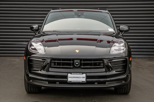 2024 porsche macan base