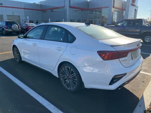2021 kia forte gt