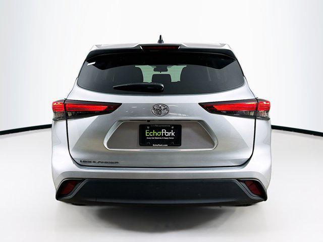2023 toyota highlander l