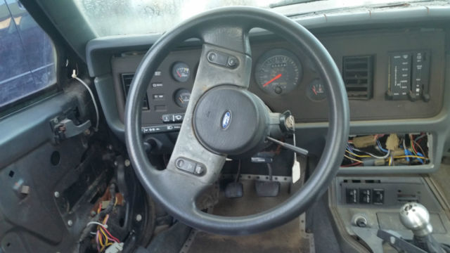 1984 ford mustang svo with lots of extras, comes with two engines!!!