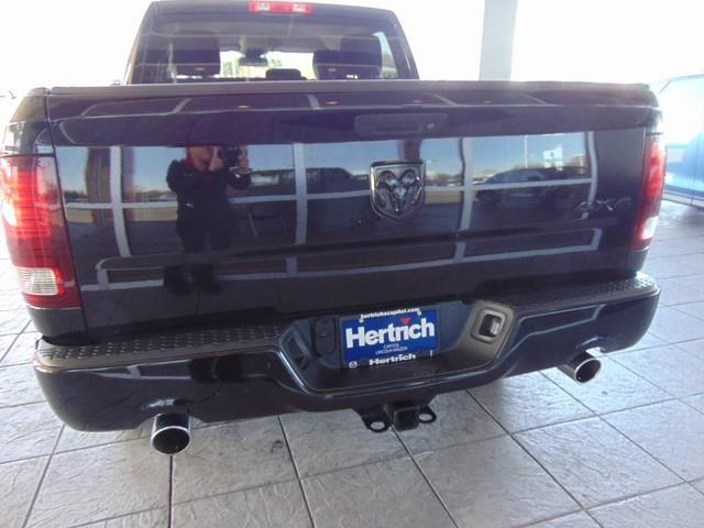 2014 ram ram pickup 1500 express 4x4 express 4dr crew cab 5.5 ft. sb pickup for sale in dover, delaware