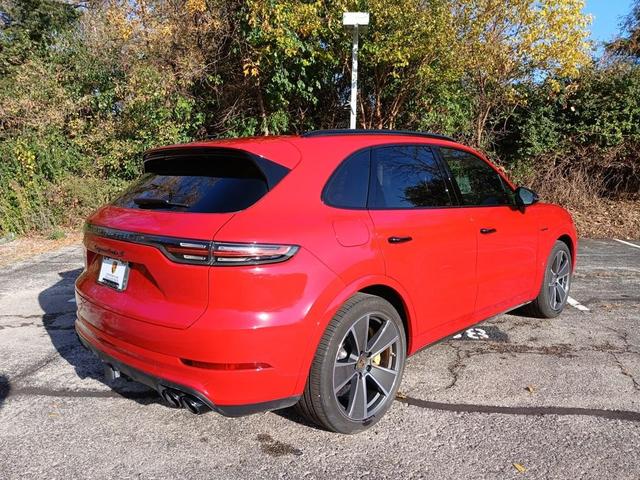 2023 porsche cayenne e-hybrid turbo s