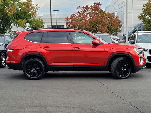 2024 volkswagen atlas 2.0t se w/technology