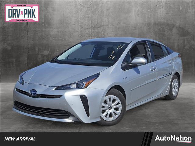 2022 toyota prius le