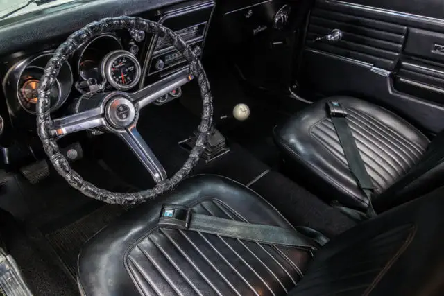 camaro z28! # matching drivetrain, 302ci v8, muncie 4-speed, ps, pb, disc