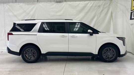 2025 Kia Carnival