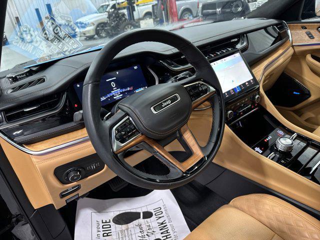 2023 jeep grand cherokee l summit