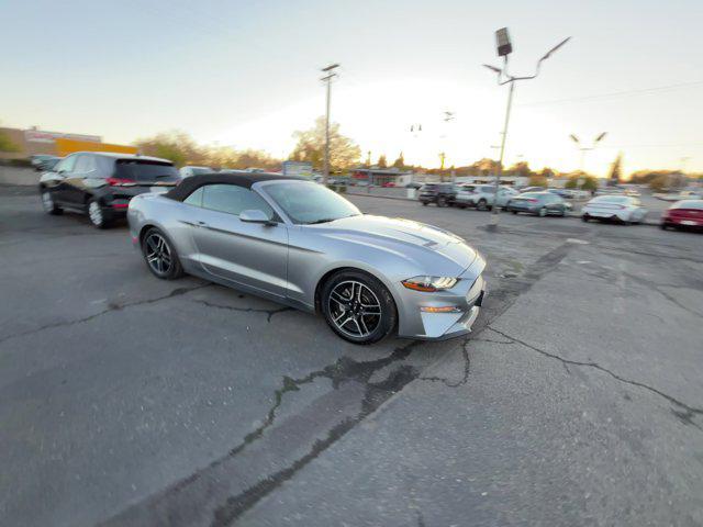 2022 ford mustang ecoboost premium