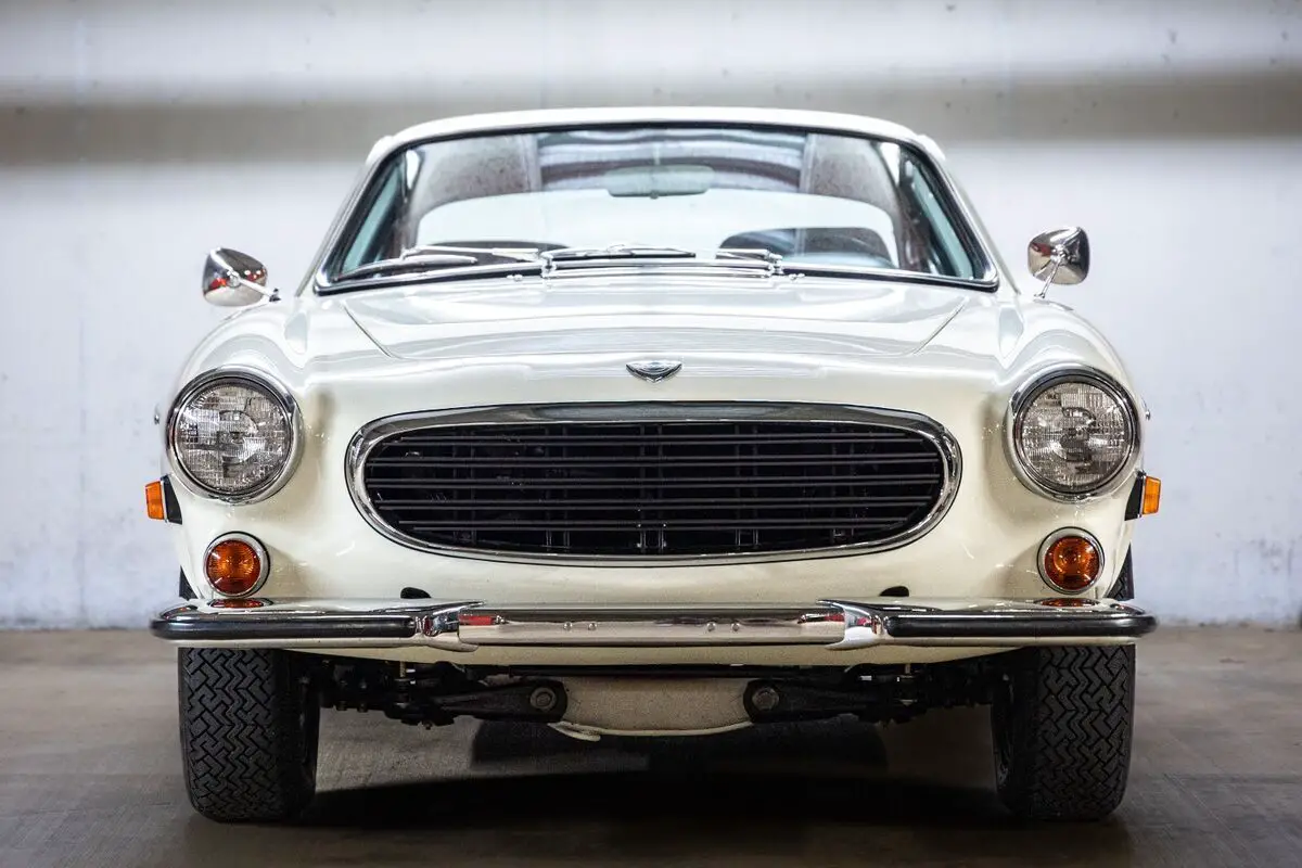 magnificently restored 1970 volvo p1800e !!! san diego, ca