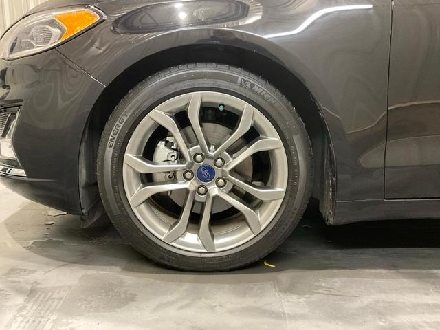 2020 ford fusion hybrid titanium