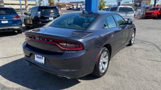 2017 dodge charger sxt