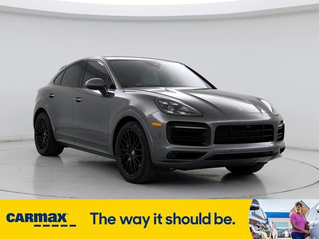 2022 porsche cayenne gts coupe