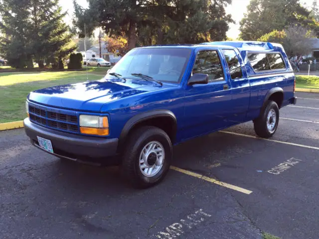 1992 dodge dakota 4x4 extra cab 5spd v6 magnum eng' only 69k orig miles like new