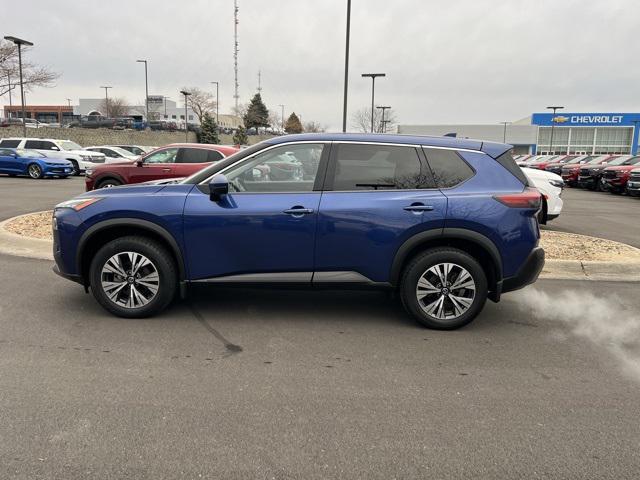 2021 nissan rogue sv