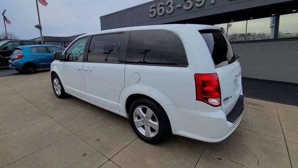 2018 dodge grand caravan in milwaukee, wisconsin
