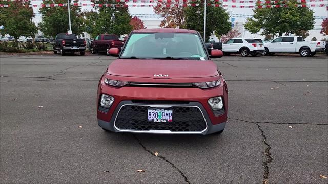 2022 kia soul lx