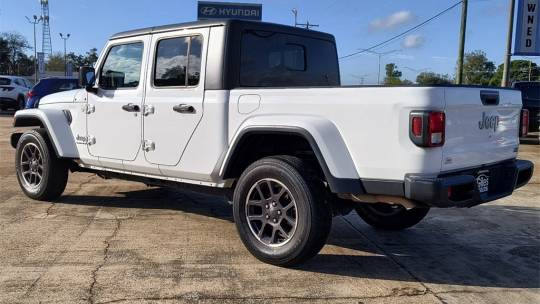 2023 Jeep Gladiator