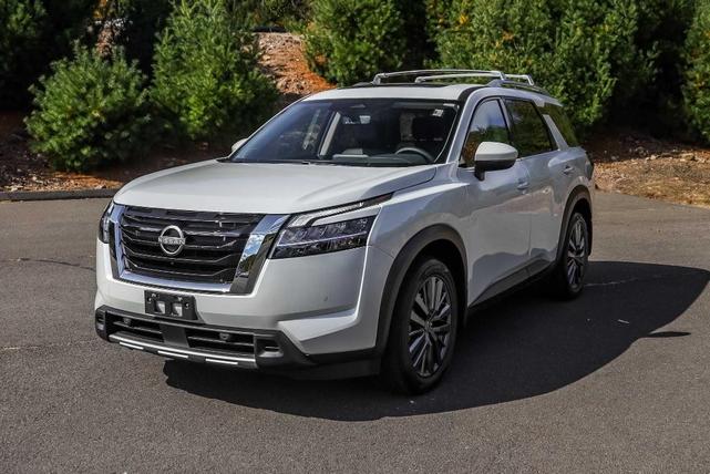 2024 nissan pathfinder sl