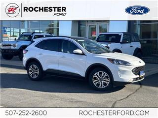 2022 Ford Escape sel