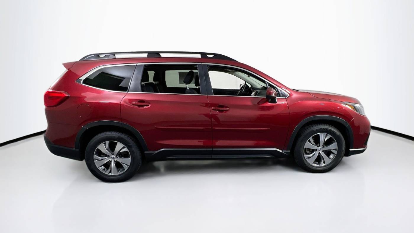 2022 subaru ascent premium 8-passenger