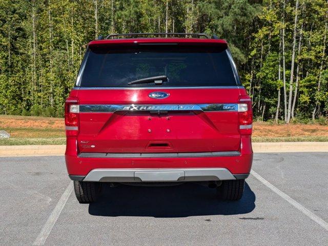 2021 ford expedition xlt