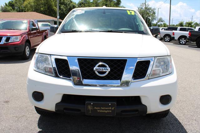 2017 nissan frontier sv