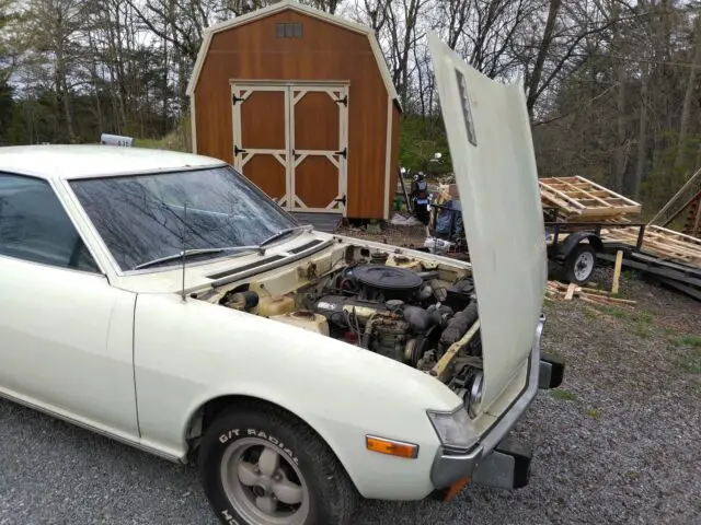 1973 toyota celica white rwd automatic 2 door