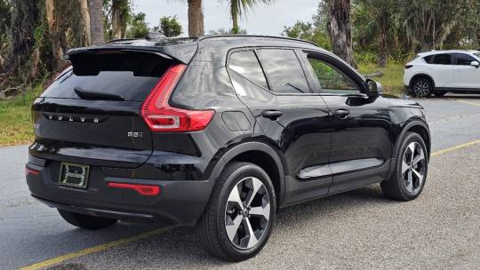 2023 Volvo XC40