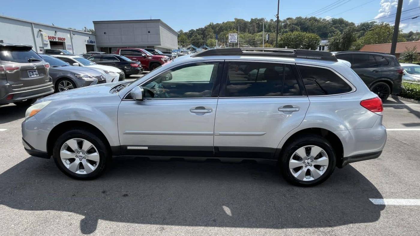 2012 subaru outback 2.5i limited