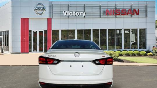 2024 Nissan Altima