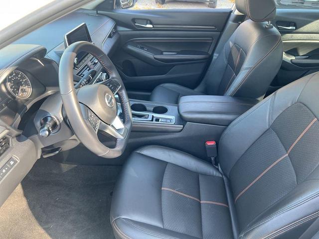 2022 nissan altima 2.5 sr