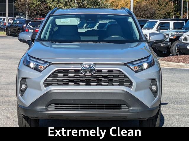 2022 toyota rav4 xle