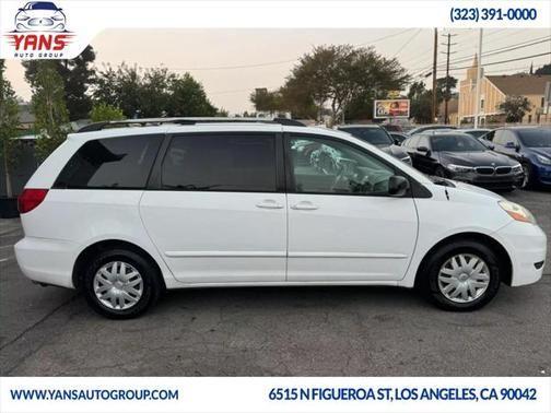 2009 toyota sienna