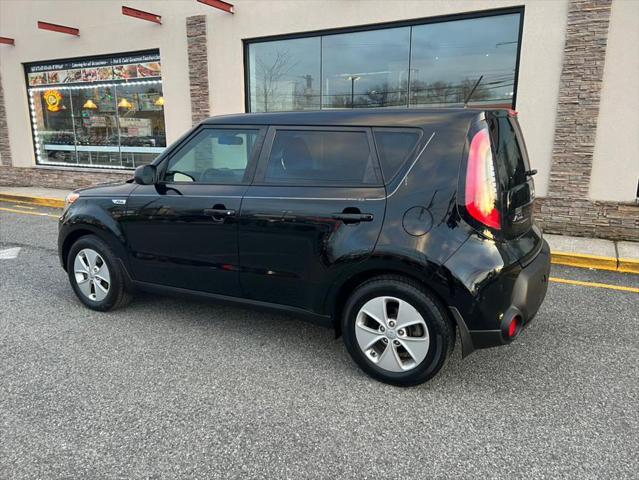 2016 kia soul base