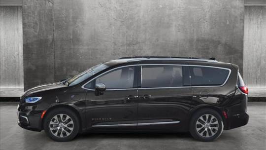 2025 Chrysler Pacifica