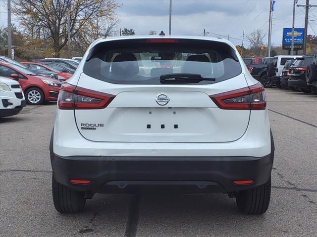 2020 nissan rogue sport s