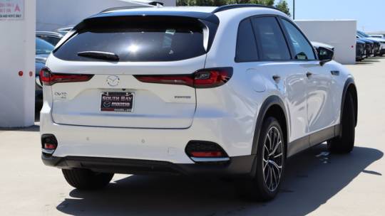 2025 Mazda CX-70