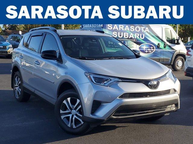 2018 toyota rav4 le